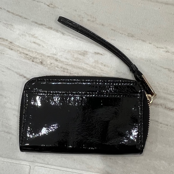 Cole Haan black patent leather wristlet - Picture 2 of 3